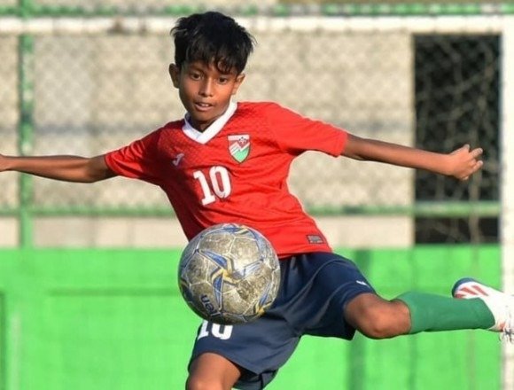 Young talent from the Maldives wins the TNGS VIRTUAL CAMP: now he will test himself with high-level players in Spain